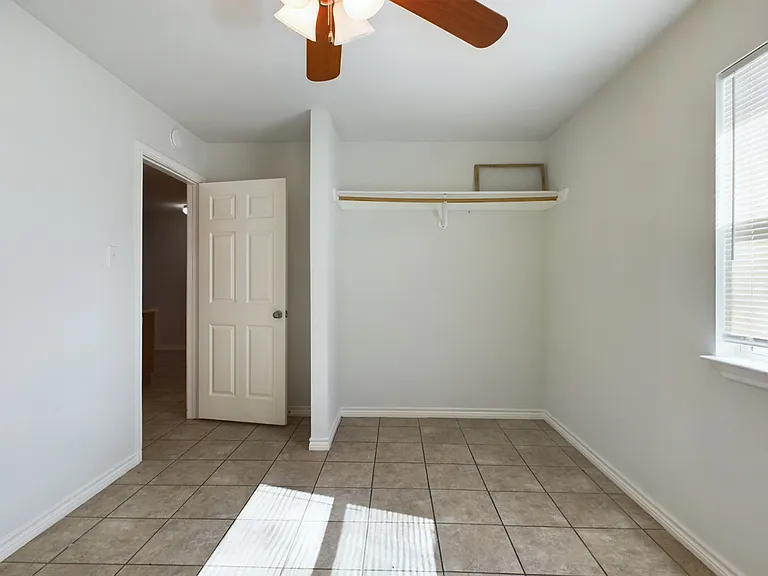 1904 Finfeather Rd — Photo 8