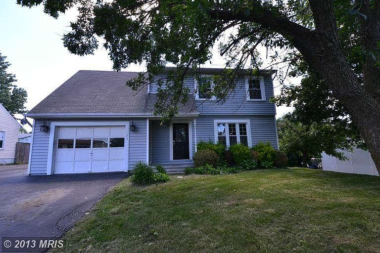 1st image of 125 Nightingale Ave
