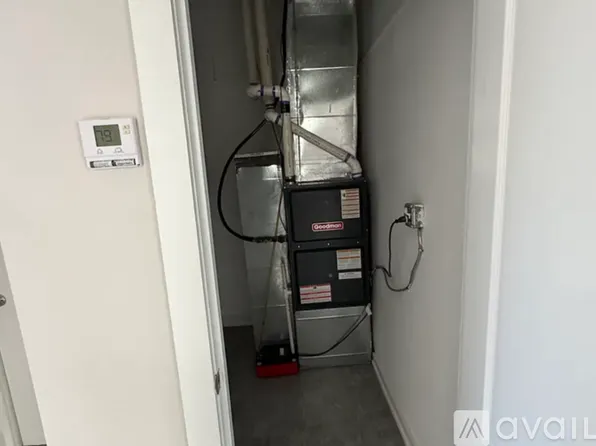 176 Garfield Avenue image 3 of 13