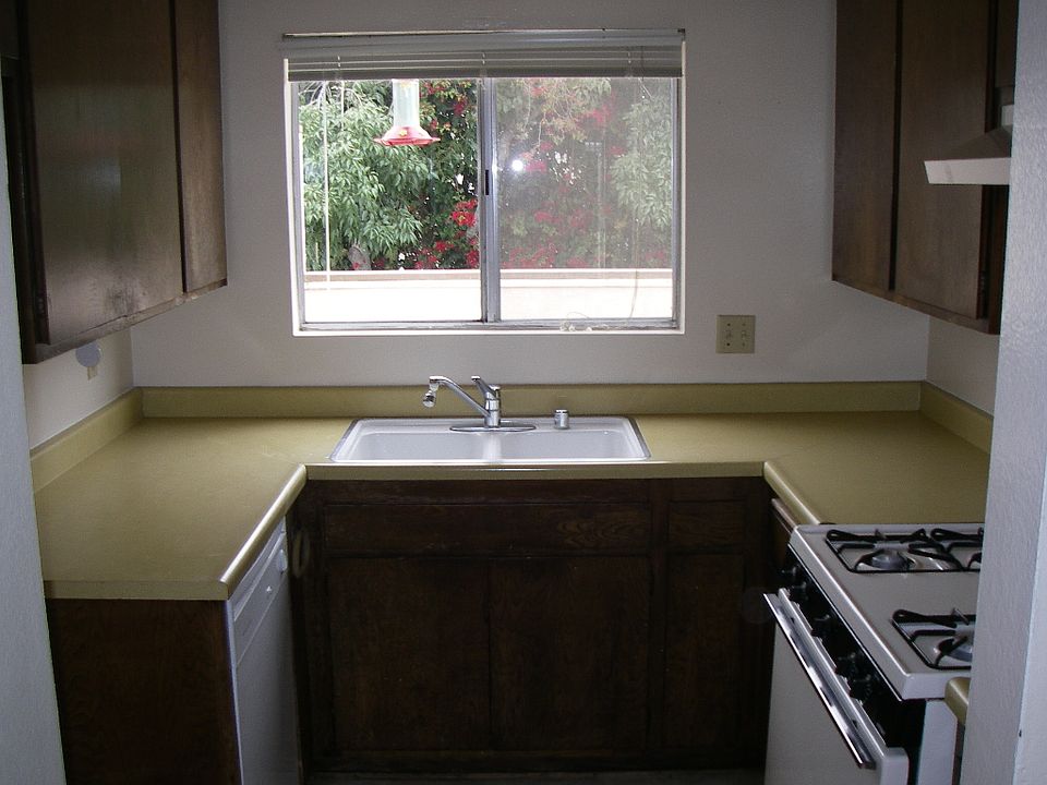 1st image of 2181 Pierpont Blvd