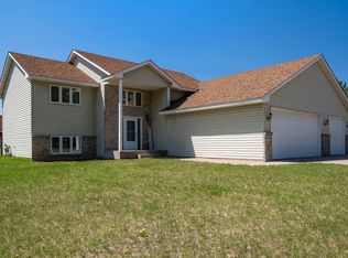 31946 147th St, Princeton, MN 55371