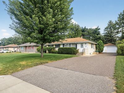 3812 Joyce Ln, Brooklyn Center, MN, 55429