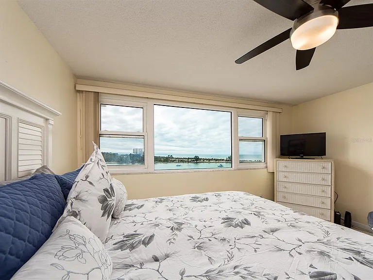 675 S Gulfview Blvd #902 — Photo 22