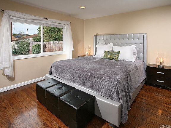5th image of 7416 Jumilla Ave
