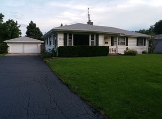 2222 Black Rd, Joliet, IL 60435