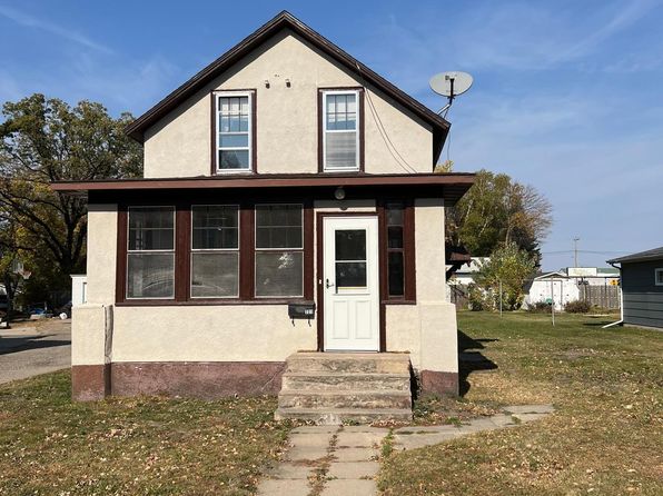 721 5th Ave E, Alexandria, MN 56308