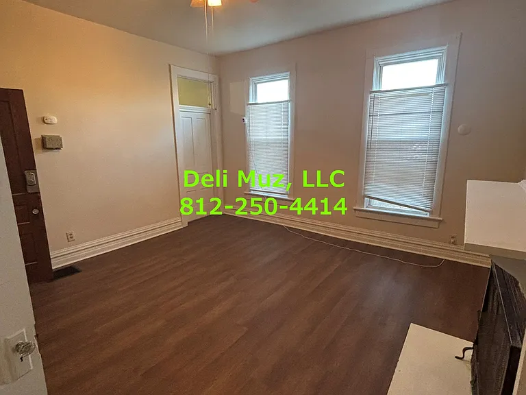 305 Washington Ave #4 — Photo 10