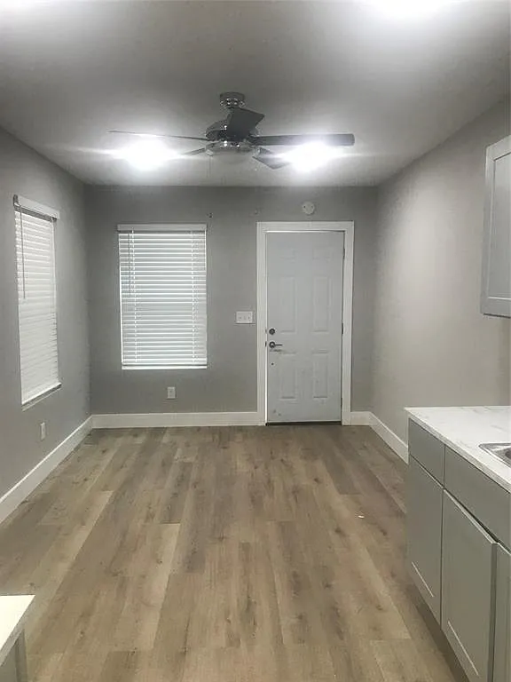 Studio, 1.0 bath, 350 sqft, $950 — Photo 1