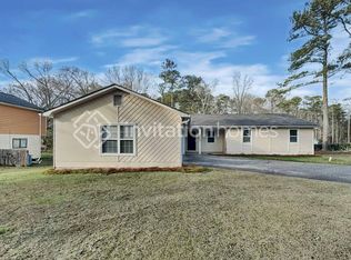 1109 Westwood Pl, Grayson, GA 30017