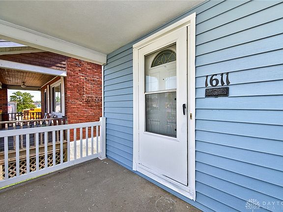 3rd image of 1611 Goodman Ave