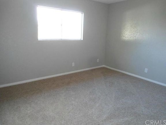 4th image of 10784 Banning Ave