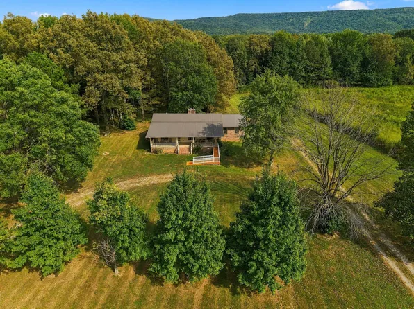 3245 Harpo Rd, Manchester, TN 37355