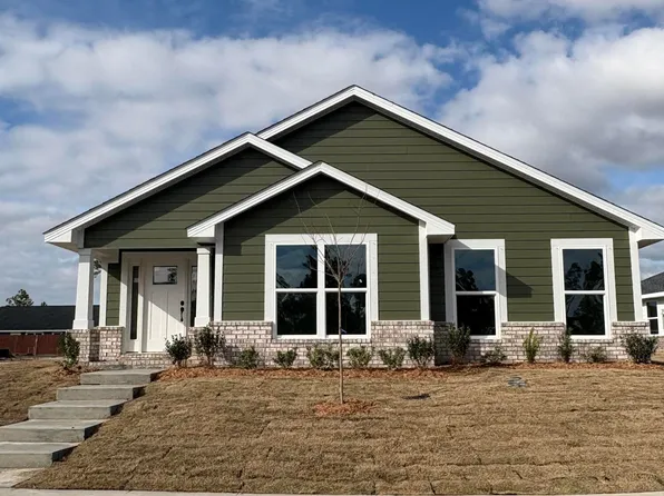 11445 Godart St, Panama City, FL 32404