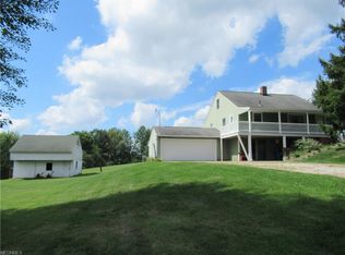 12871 Market Ave N, Hartville, OH 44632