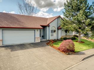 389 SW Filbert St, McMinnville, OR 97128