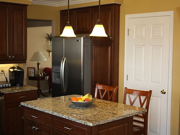 4th image of 3318 Woodlyn Hills Dr