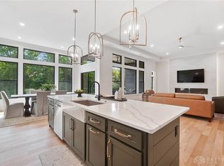 1283 Normandy Rue, Centerville, OH 45458