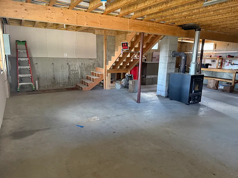 255 Drake Hill Rd — Photo 13