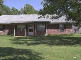 609 Masonville Rd, Mc Gehee, AR 71654