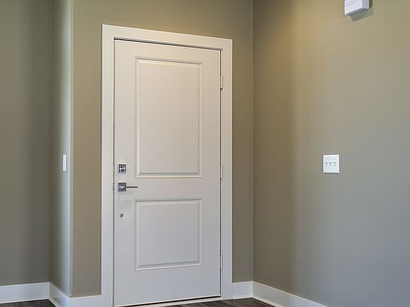 3rd image of 4516 S 198th St