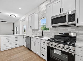 1522 New Cedars Dr, Houston, TX 77062