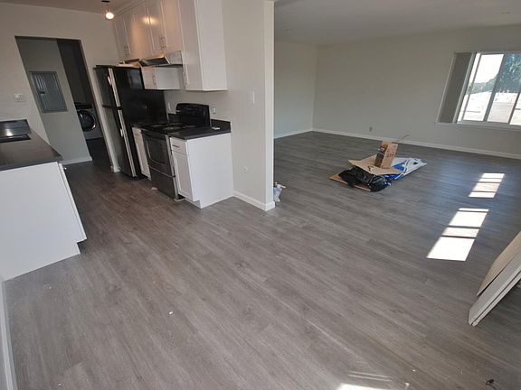 4th image of 641 Masonic Way #9