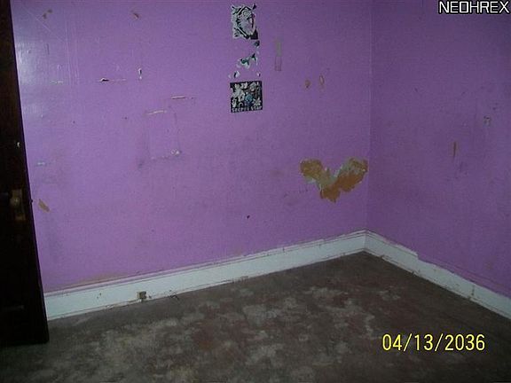 5th image of 11905 Forest Ave