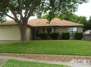 7508 Forest Edge, Live Oak, TX 78233