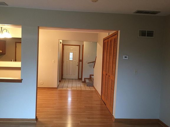 5th image of 5892 Niles Dr
