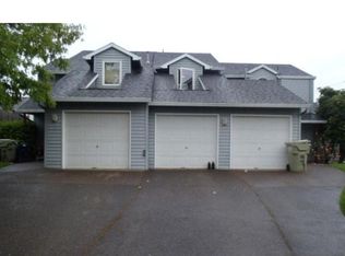 735 SW Backcourt Pl, Beaverton, OR 97003