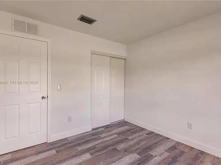 4550 Springview Cir — Photo 9