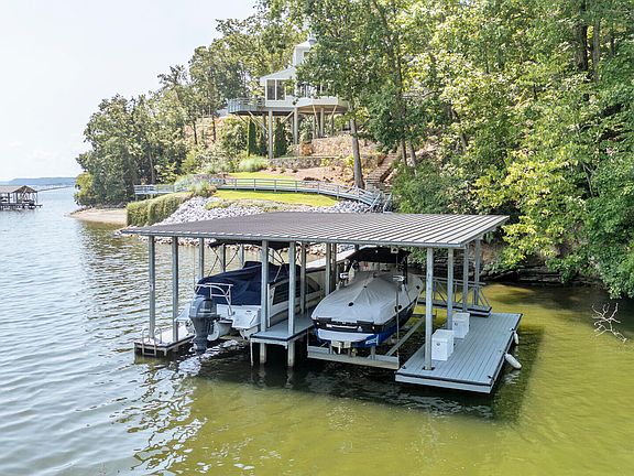 5th image of 199 Lakeshore Ln
