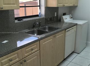 5221 SW 139th Avenue Rd, Miami, FL 33175