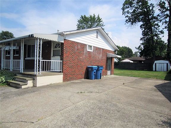 2nd image of 1952 E 37th St