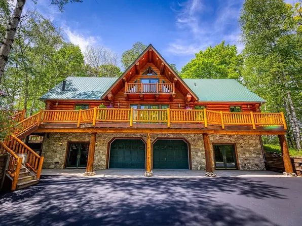 5351 Holiday Dr, Egg Harbor, WI 54209