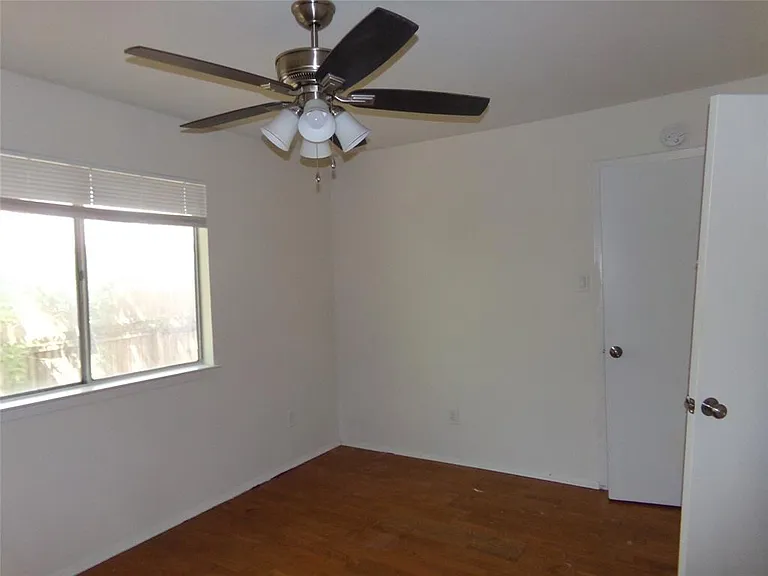4505 Brown Bark Pl #B — Photo 11