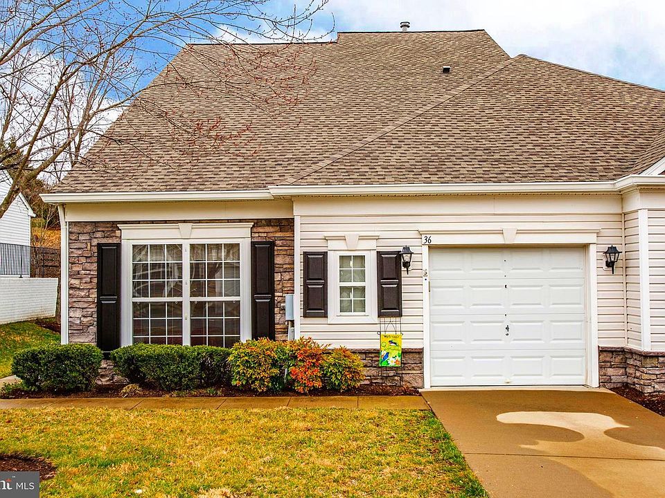 1st image of 36 Harborton Ln