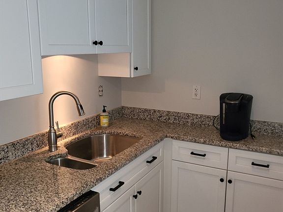 5th image of 165 Tremont St Unit 605