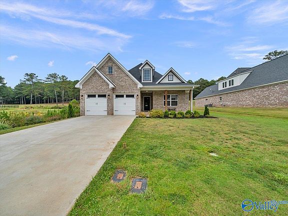 3rd image of 2841 Cherokee Ridge Dr