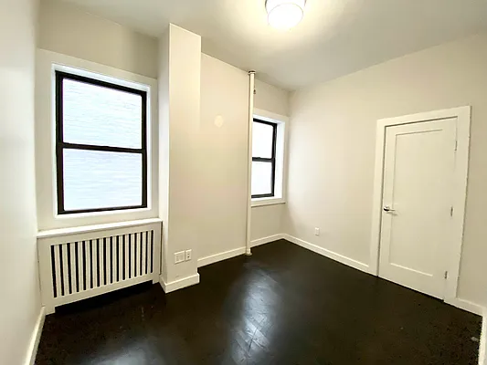 Rented by Corcoran | media 21