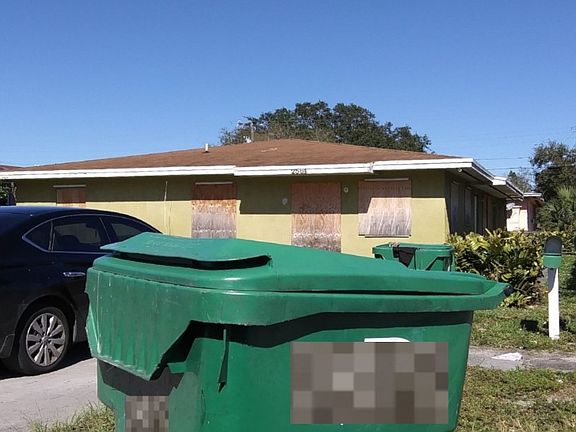 3rd image of 2561 York St