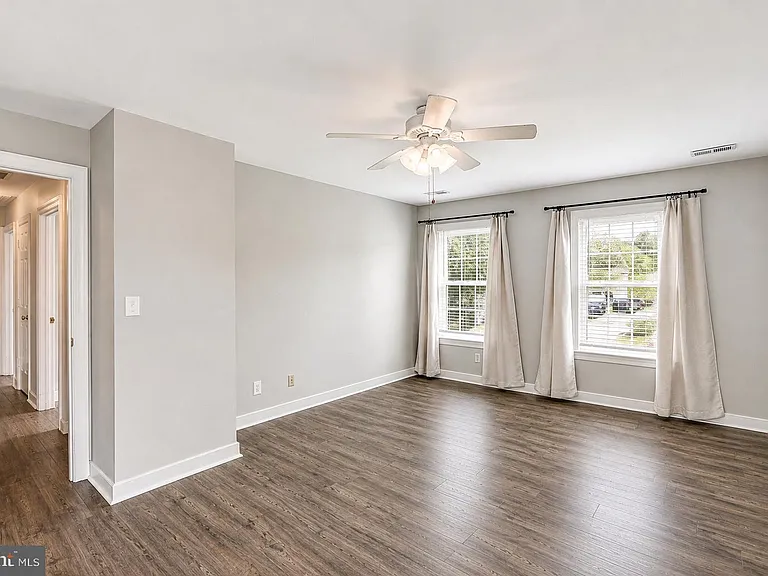 24 Bertram Blvd — Photo 18