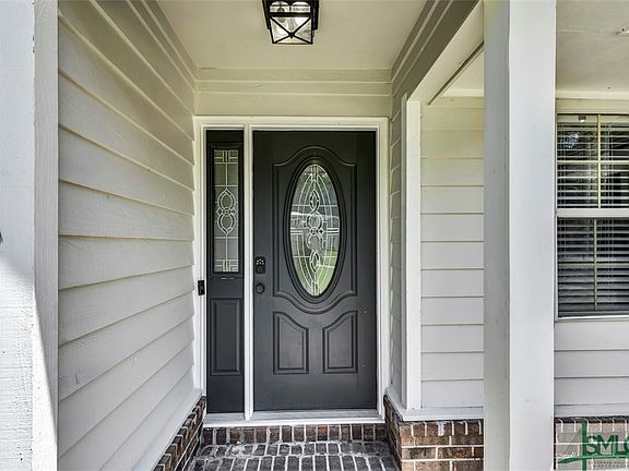 4th image of 410 Boyd Drive