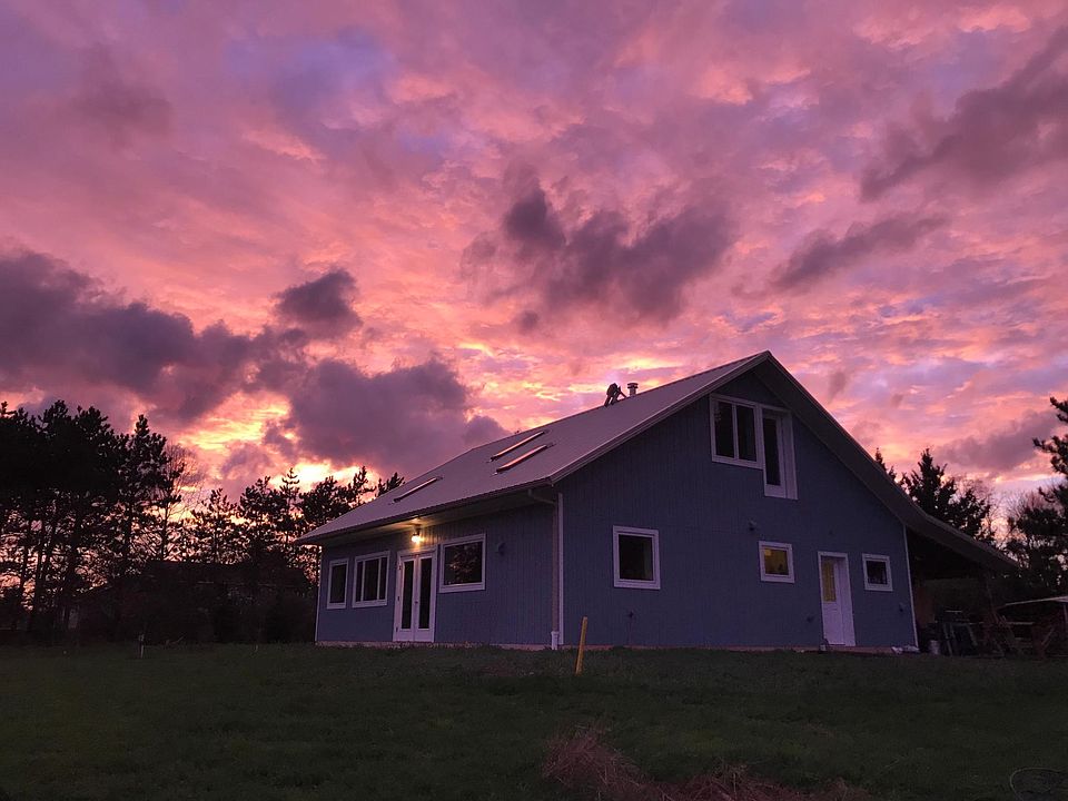 Gorgeous country setting in the Village of Trumansburg.