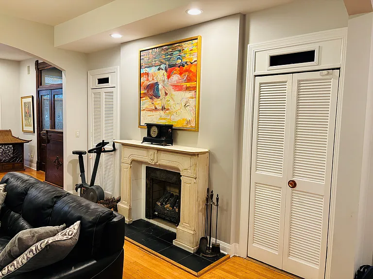 5943 N East Circle Ave #1 — Photo 20