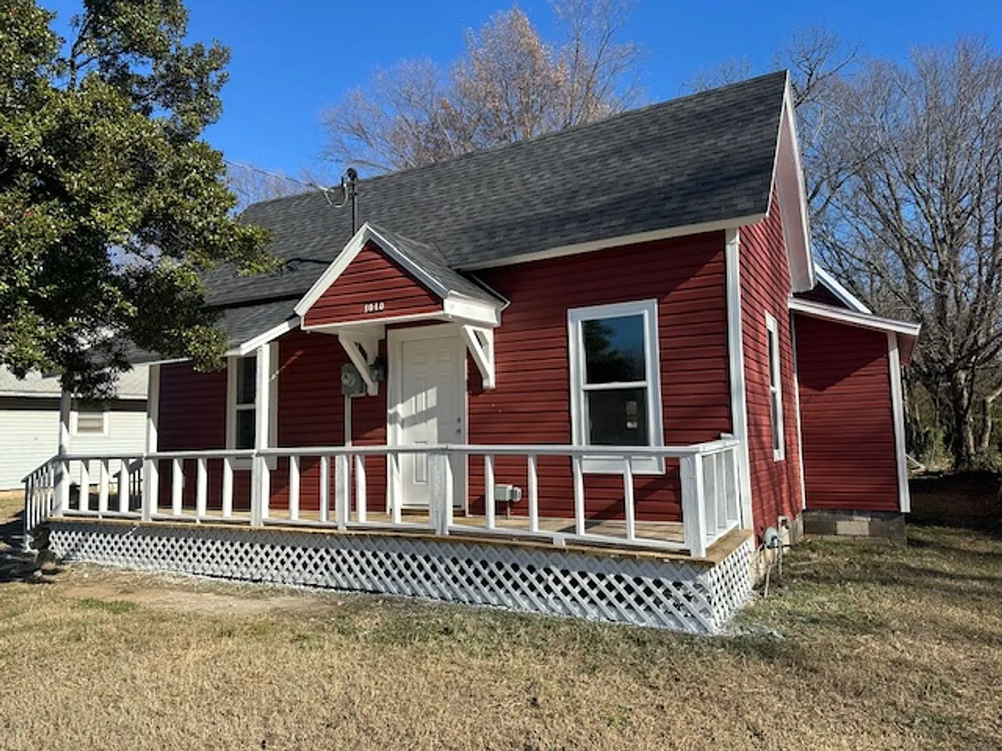 5 Bed 3 Bath Springfield, MO — Photo 2