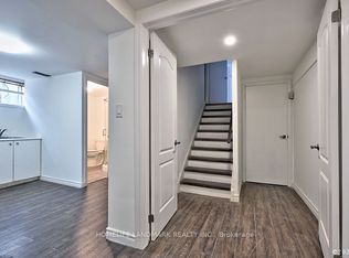 2 Crayford Dr, Toronto, ON M1W 3B6