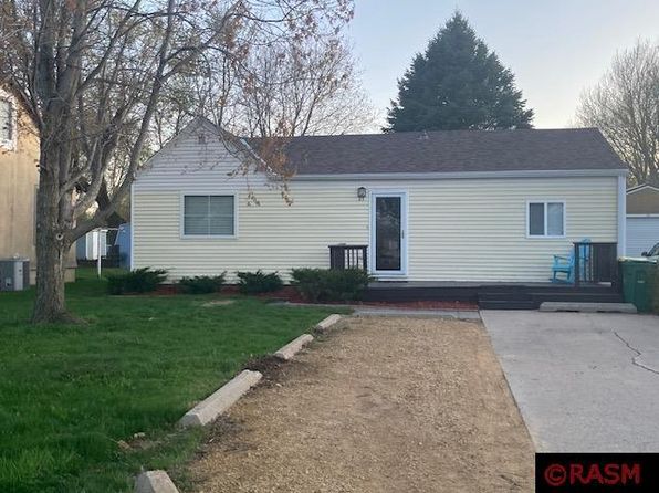 23 N Highland Ave, New Ulm, MN 56073