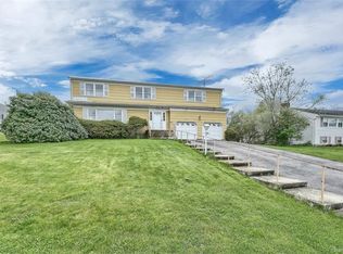 515 Manchester Rd, Yorktown Heights, NY 10598
