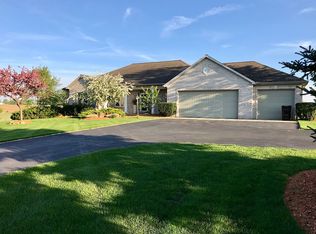 5958 Sierra Ridge Dr SE, Caledonia, MI 49316